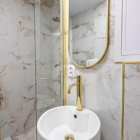 Adevam V Banskej Bystrici